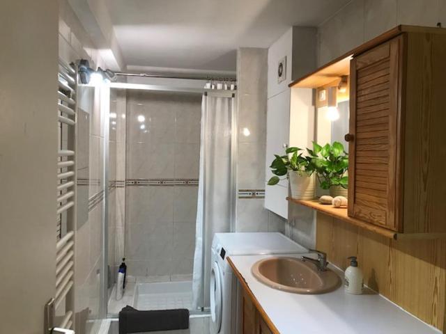 Agreable Maison En Centre Ville Noisy-le-Grand Esterno foto